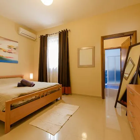 Apartment In Qawra