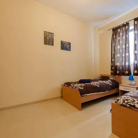 Appartement In *